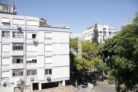 Sala Vista de apartamento à venda com 3 quartos, 94m² em Higienópolis, Porto Alegre