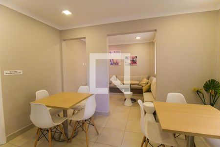 Apartamento à venda com 41m², 2 quartos e sem vagaÁrea Comum - Salão de Festas