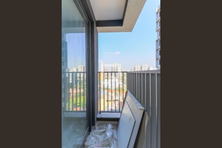 Varanda de kitnet/studio para alugar com 1 quarto, 25m² em Brooklin Paulista, São Paulo