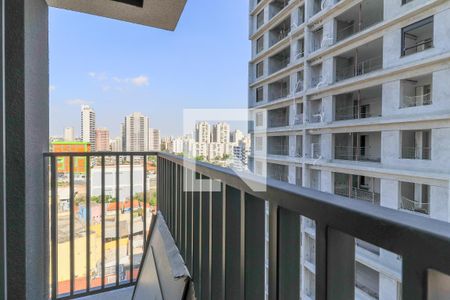 Varanda de kitnet/studio para alugar com 1 quarto, 25m² em Brooklin Paulista, São Paulo