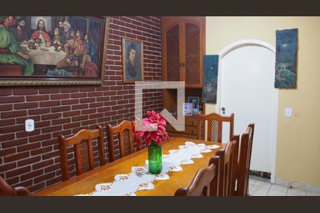 Casa à venda com 220m², 3 quartos e 2 vagasSala de Jantar