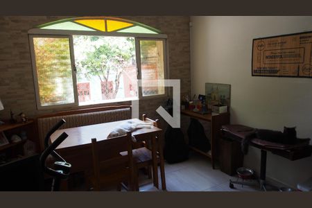 Casa à venda com 220m², 3 quartos e 2 vagasSala/Quarto 2