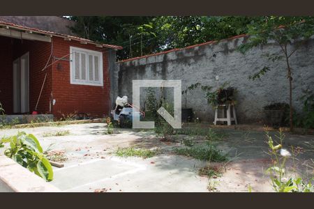 Casa à venda com 220m², 3 quartos e 2 vagasQuintal