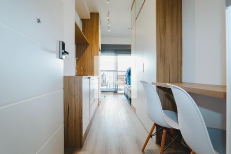 Entrada de kitnet/studio para alugar com 1 quarto, 25m² em Butantã, São Paulo
