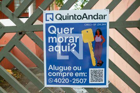 Casa à venda com 340m², 3 quartos e 8 vagasFachada