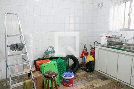 Casa à venda com 340m², 3 quartos e 8 vagasCozinha