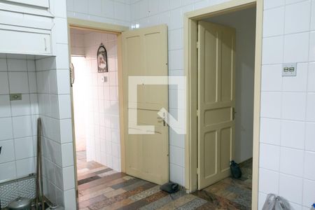 Casa à venda com 340m², 3 quartos e 8 vagasCozinha