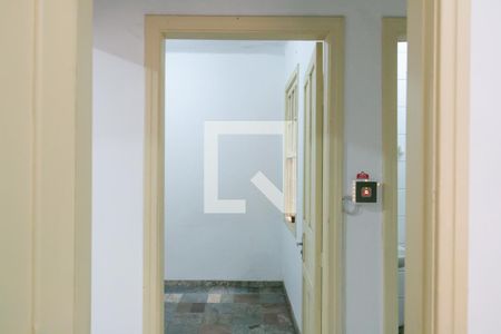 Casa à venda com 340m², 3 quartos e 8 vagasQuarto 2