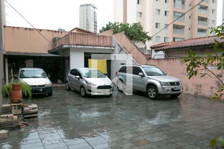 Casa à venda com 340m², 3 quartos e 8 vagasQuintal