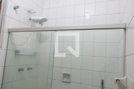 Casa à venda com 340m², 3 quartos e 8 vagasBanheiro 1