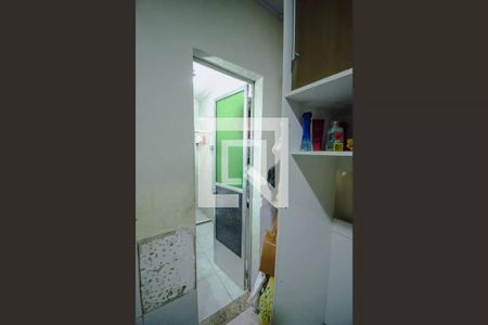 Casa para alugar com 180m², 2 quartos e 4 vagas Casa para alugar com 180m², 2 quartos e 4 vagasBanheiro
