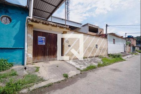 Casa para alugar com 180m², 2 quartos e 4 vagas Casa para alugar com 180m², 2 quartos e 4 vagasFachada