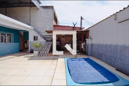Casa para alugar com 180m², 2 quartos e 4 vagas Casa para alugar com 180m², 2 quartos e 4 vagasQuintal