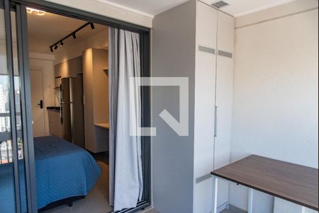 Varanda de kitnet/studio para alugar com 1 quarto, 27m² em Vila Mariana, São Paulo
