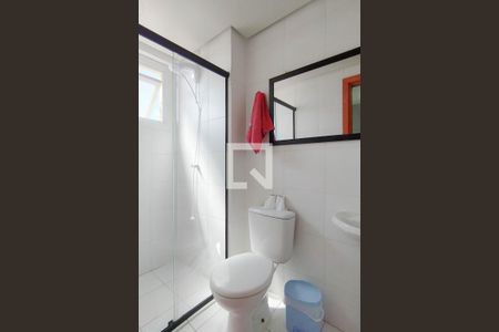 Banheiro de kitnet/studio para alugar com 1 quarto, 30m² em Centro, São Leopoldo