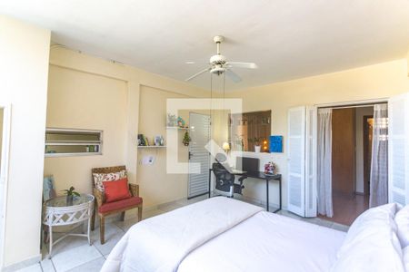 Casa à venda com 210m², 4 quartos e 2 vagas Casa à venda com 210m², 4 quartos e 2 vagasSuíte