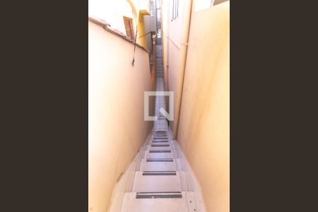 Casa à venda com 210m², 4 quartos e 2 vagas Casa à venda com 210m², 4 quartos e 2 vagasÁrea de serviço