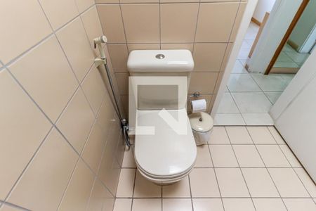 Apartamento à venda com 110m², 2 quartos e 2 vagasSuíte 2 - Banheiro