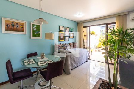Sala de apartamento à venda com 2 quartos, 110m² em Bela Vista, São Paulo