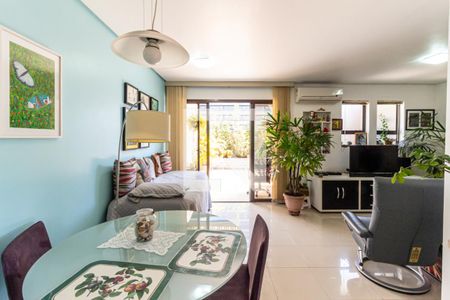 Sala de apartamento à venda com 2 quartos, 110m² em Bela Vista, São Paulo