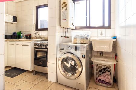 Apartamento à venda com 110m², 2 quartos e 2 vagasÁrea de Serviço