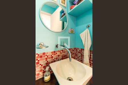 Apartamento à venda com 110m², 2 quartos e 2 vagasSala - Lavabo