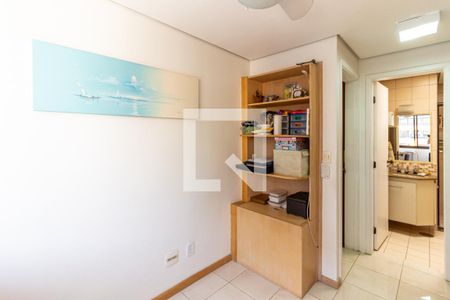 Apartamento à venda com 110m², 2 quartos e 2 vagasSuíte 2 - Quarto 2