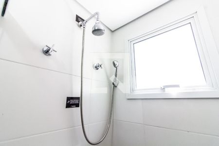 Apartamento para alugar com 61m², 2 quartos e 1 vaga Apartamento para alugar com 61m², 2 quartos e 1 vagaBanheiro da Suíte Quarto 2