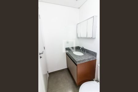 Apartamento para alugar com 61m², 2 quartos e 1 vaga Apartamento para alugar com 61m², 2 quartos e 1 vagaBanheiro da Suíte Quarto 2