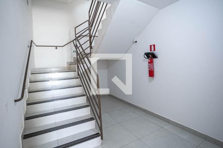 Apartamento para alugar com 108m², 2 quartos e 2 vagasEntrada