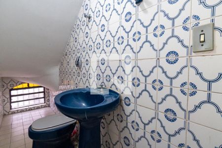 Casa à venda com 150m², 3 quartos e 2 vagasLavabo