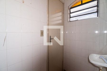 Casa à venda com 150m², 3 quartos e 2 vagasBanheiro de serviço