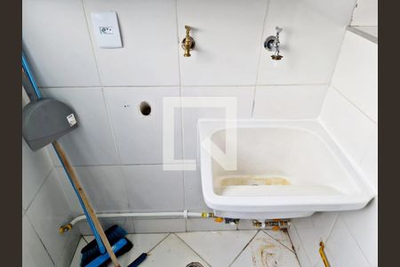 Apartamento para alugar com 65m², 2 quartos e 1 vaga Apartamento para alugar com 65m², 2 quartos e 1 vagaCozinha e Área de Serviço