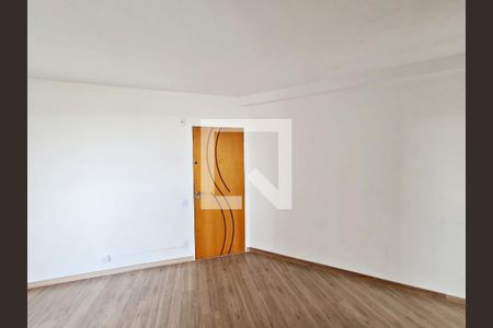 Apartamento para alugar com 65m², 2 quartos e 1 vaga Apartamento para alugar com 65m², 2 quartos e 1 vagaSala