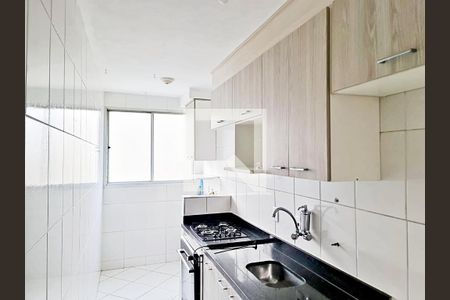 Apartamento para alugar com 65m², 2 quartos e 1 vaga Apartamento para alugar com 65m², 2 quartos e 1 vagaCozinha e Área de Serviço