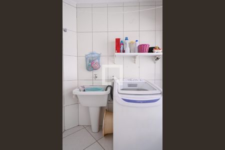 Casa à venda com 120m², 3 quartos e 2 vagasArea de Serviço