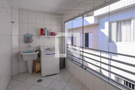 Casa à venda com 120m², 3 quartos e 2 vagasArea de Serviço