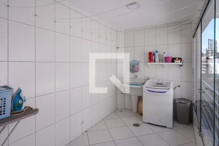 Casa à venda com 120m², 3 quartos e 2 vagasArea de Serviço