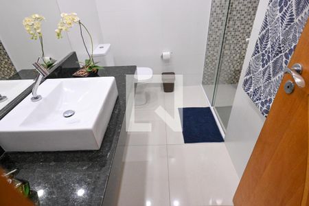 Casa à venda com 120m², 3 quartos e 2 vagasBanheiro Social