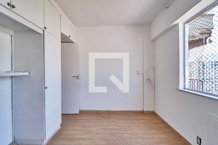 Apartamento à venda com 75m², 2 quartos e 1 vagaQuarto 2
