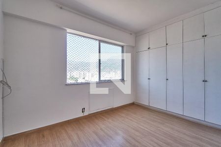 Apartamento à venda com 75m², 2 quartos e 1 vagaQuarto 2
