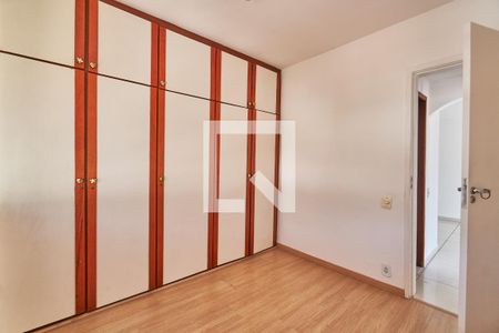 Quarto 1 de apartamento à venda com 2 quartos, 75m² em Vila Isabel, Rio de Janeiro