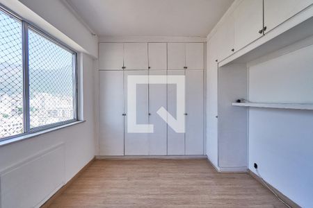 Apartamento à venda com 75m², 2 quartos e 1 vagaQuarto 2