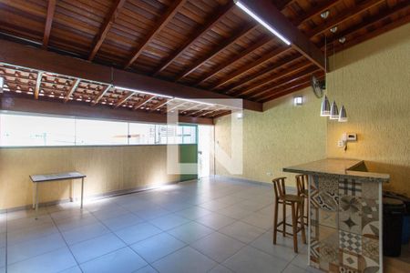 Casa de condomínio à venda com 110m², 3 quartos e 2 vagasÁrea Comum - Churrasqueira 