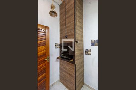 Casa de condomínio à venda com 110m², 3 quartos e 2 vagasChurrasqueira 