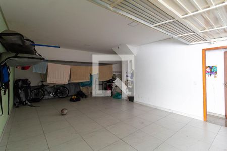 Casa de condomínio à venda com 110m², 3 quartos e 2 vagasGaragem 