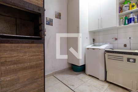 Casa de condomínio à venda com 110m², 3 quartos e 2 vagasÁrea de Serviço