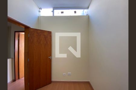 Casa de condomínio à venda com 68m², 3 quartos e 1 vagaQuarto 2