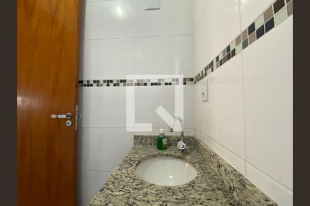 Casa de condomínio à venda com 68m², 3 quartos e 1 vagaBanheiro Social