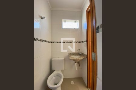 Casa de condomínio à venda com 68m², 3 quartos e 1 vagaBanheiro da Suíte